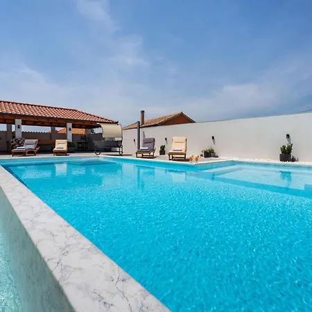 Gorgeous In With Wifi Apartament